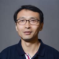 李博士